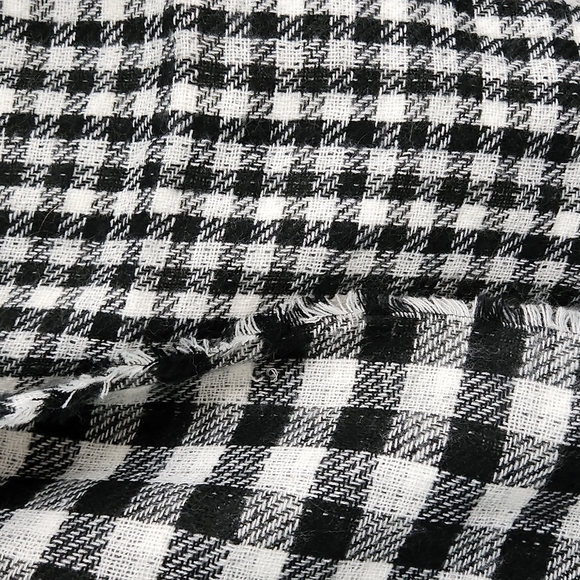Checkered Wrap - Picture 5 of 5